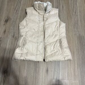 Banana Republic Beige Puffer Vest